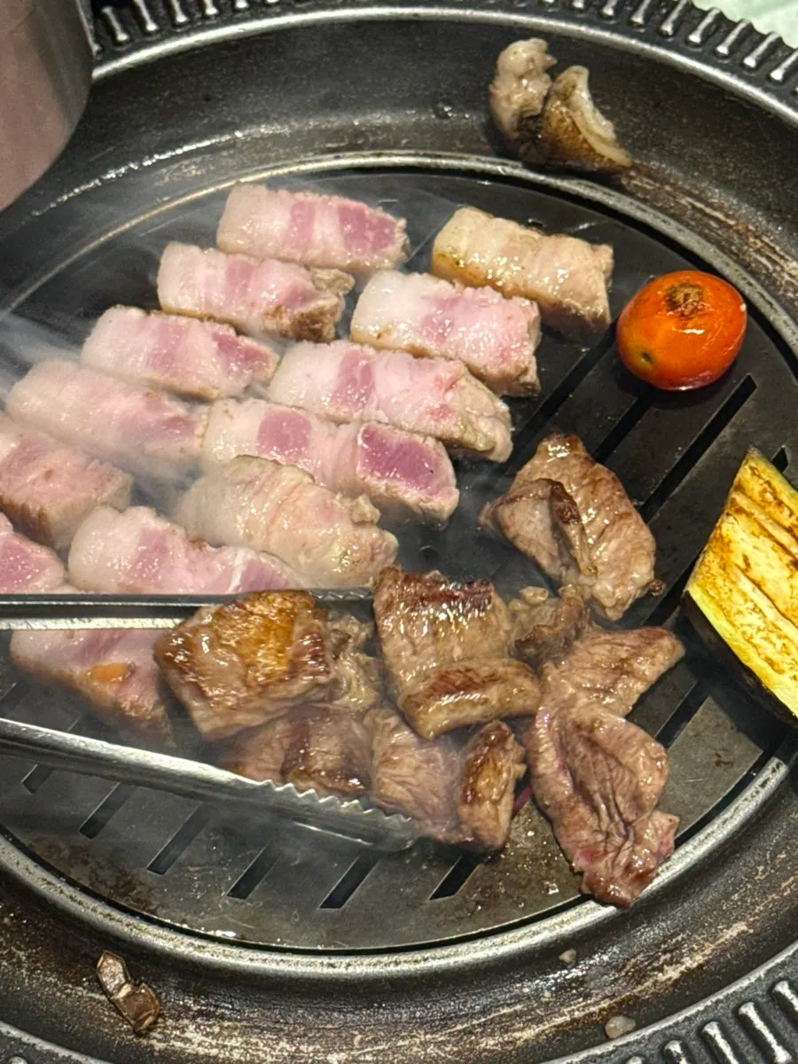 Grilled pork paired with dipping sauce