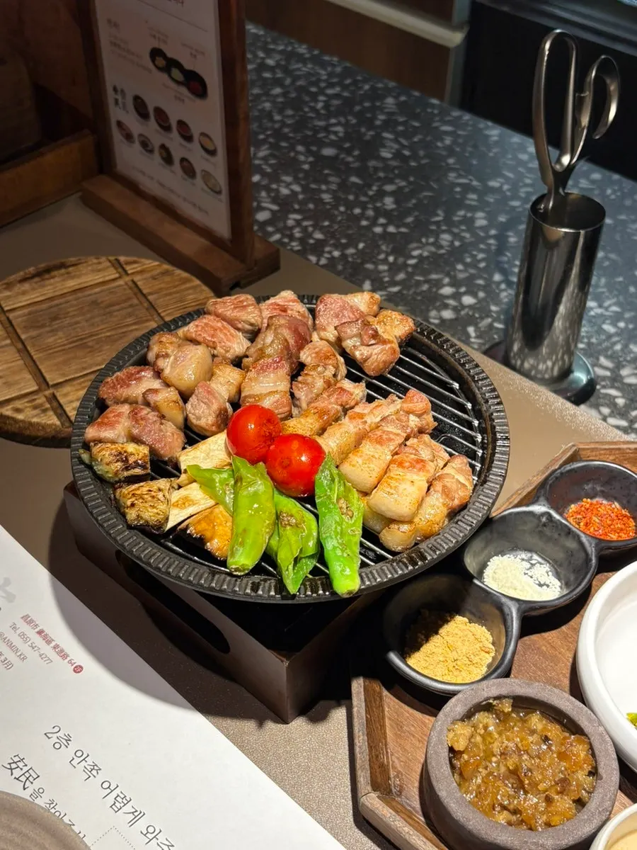 Anmin Jinhae whole pork half-set meat spread