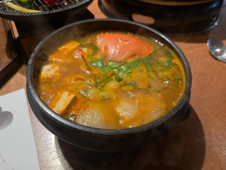 왕우렁이와 황게가 들어간 황된장찌게