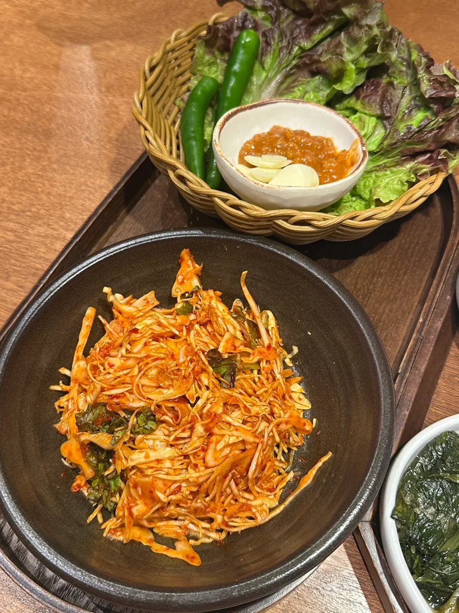 안민 중동 기본 상차림과 반찬