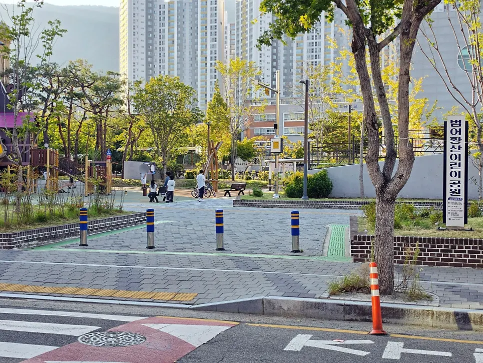 범어황산어린이공원 지하주차장에서 본 안민 양산