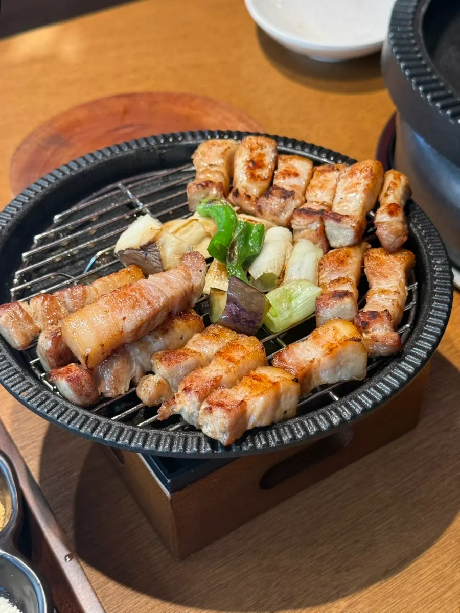 안민 양산 삼겹살 상차림 대표 사진