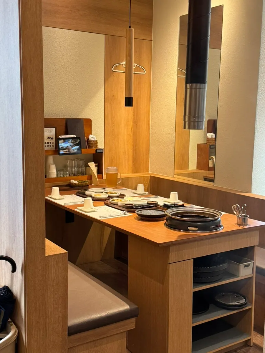 Private room seating at Anmin Yulha