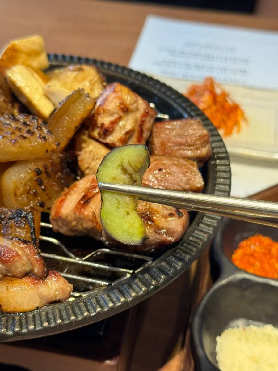 Pork skin dipped in cumin and bean powder sauce