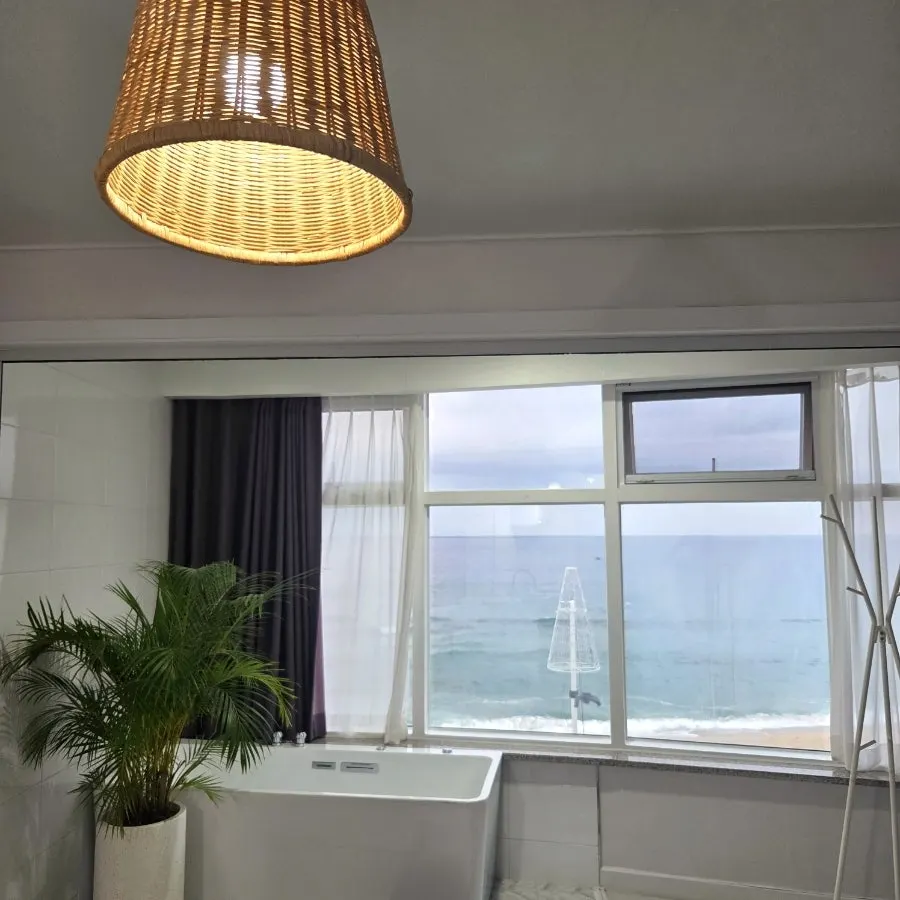 Spa tub by the window in Room 401