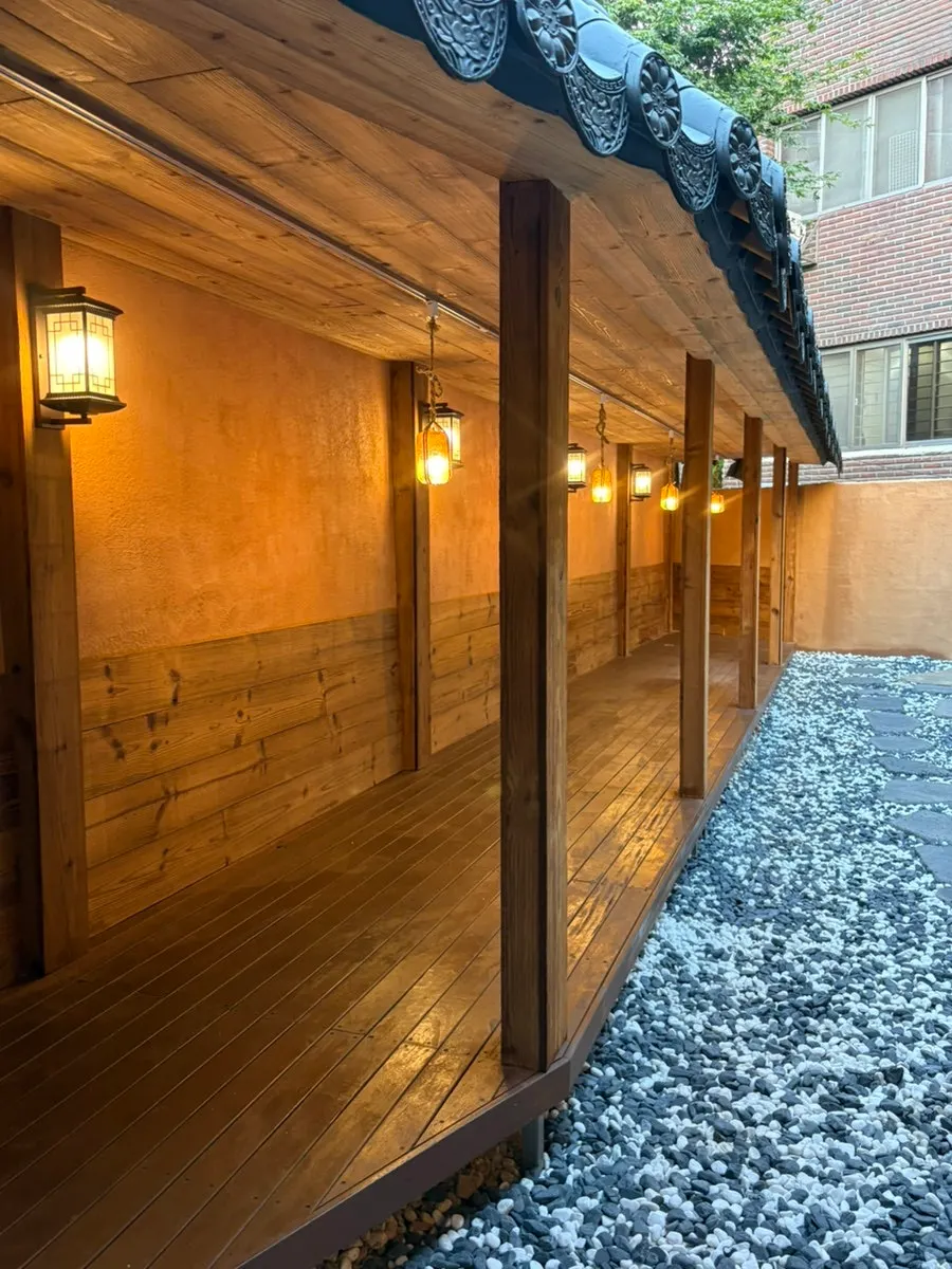 Anok's hanok building and courtyard