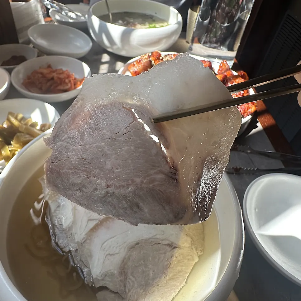 맑은 육수의 평양냉면