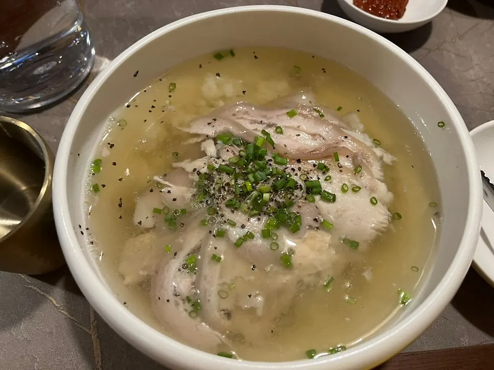 A bowl of pork gomtang at Anok