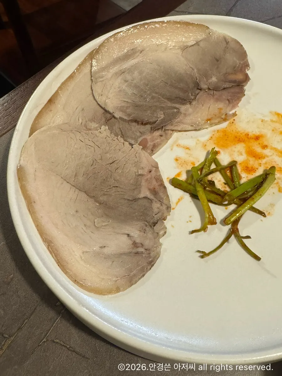 Layers of suyuk stacked in the chilled pork plate