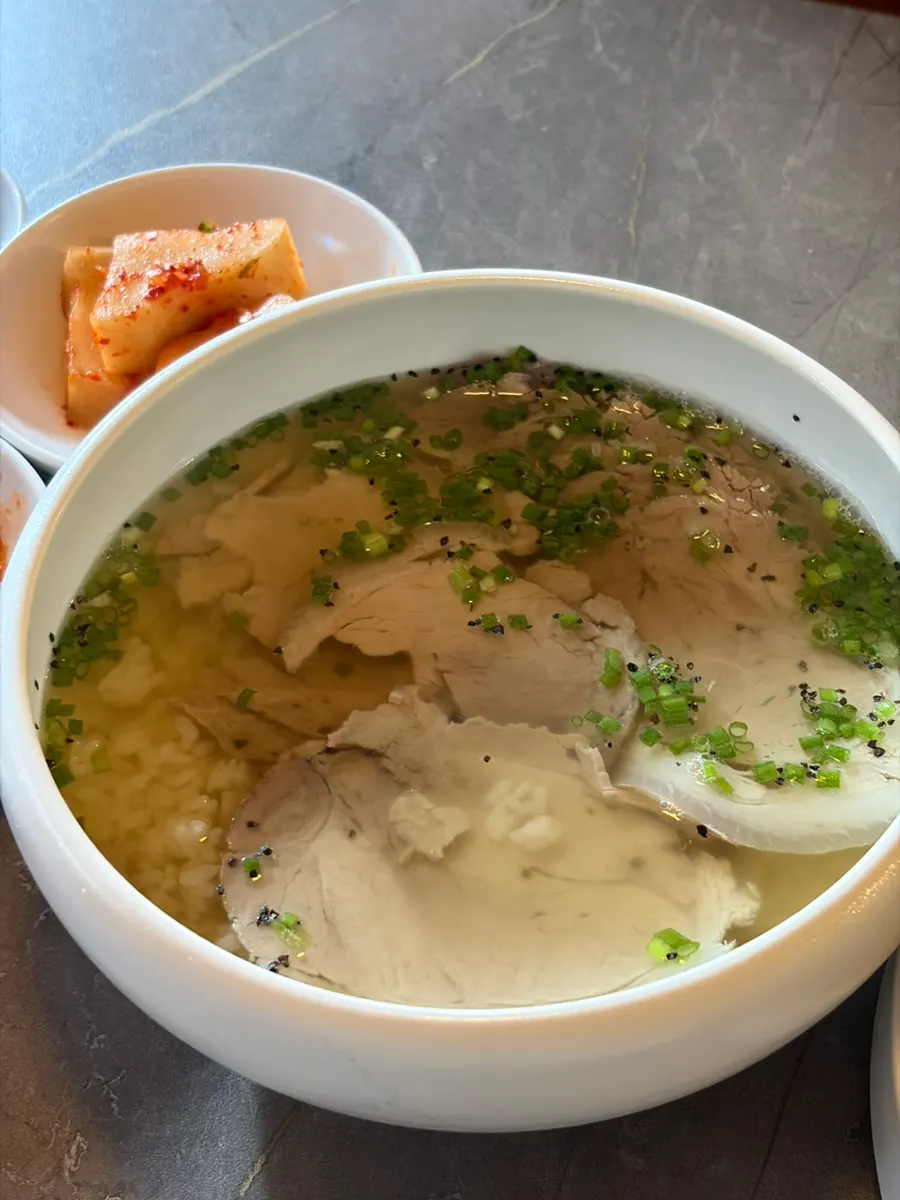 Close-up of the chewy pork tail jjim