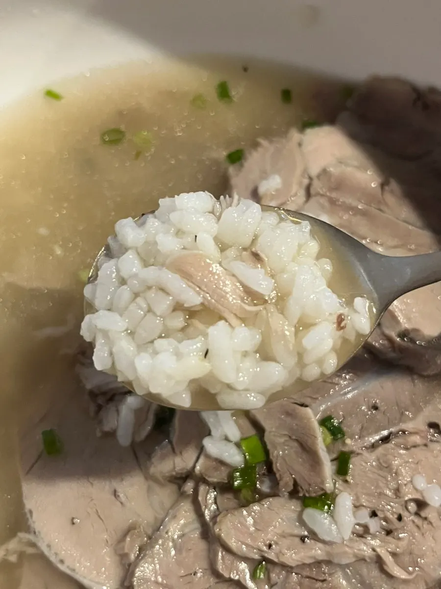 Anok's clear gomtang piled high with meat