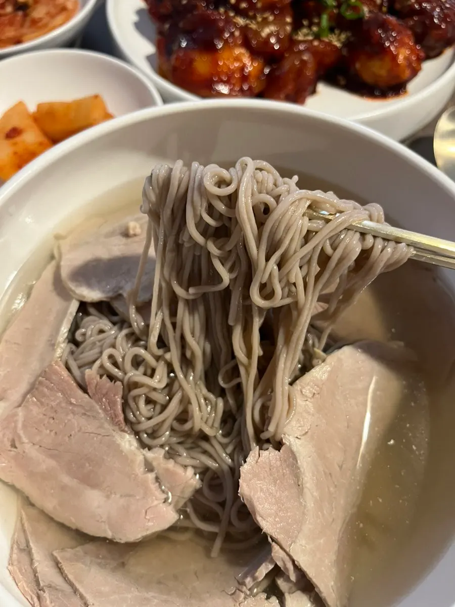 Broth and rice in Anok's clear gomtang
