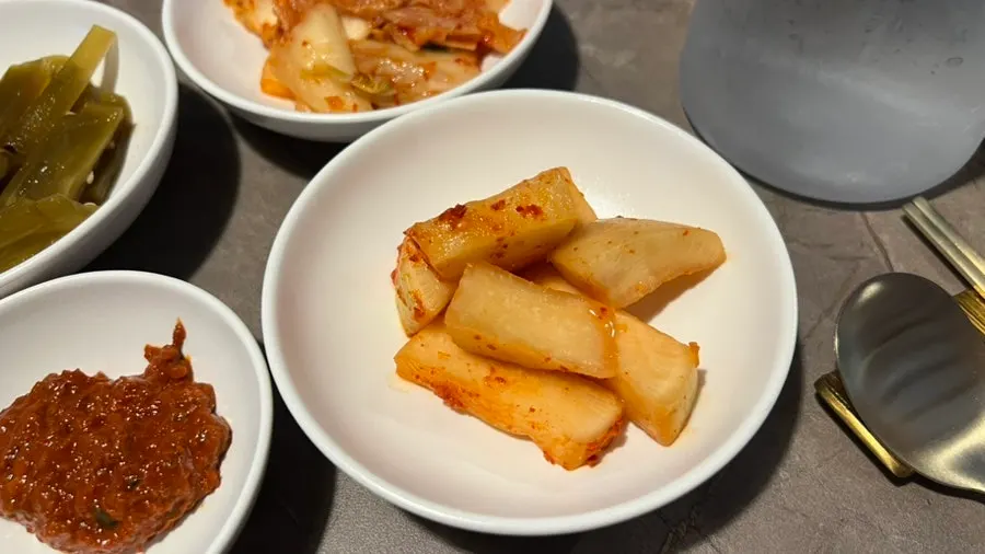 Anok's kkakdugi side dish