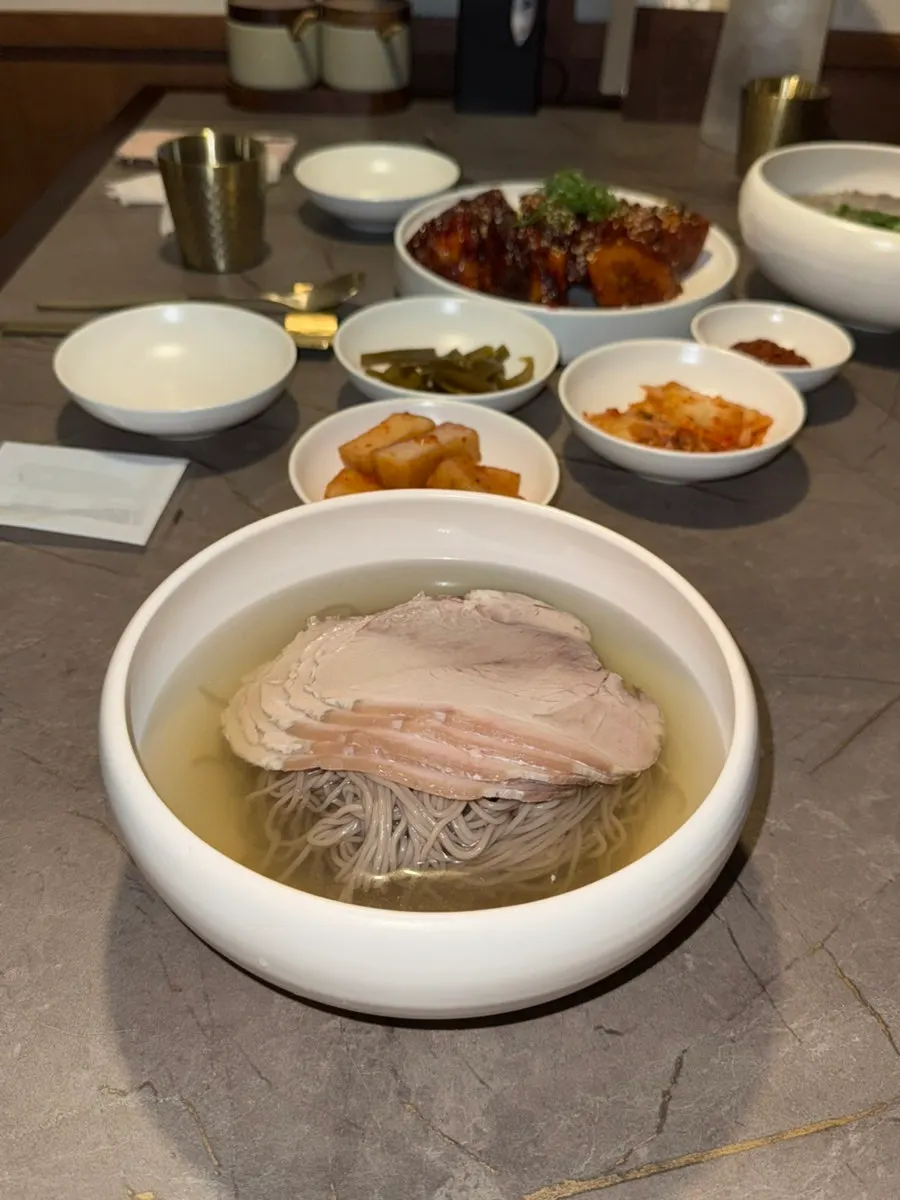 A bowl of Anok's Pyongyang naengmyeon