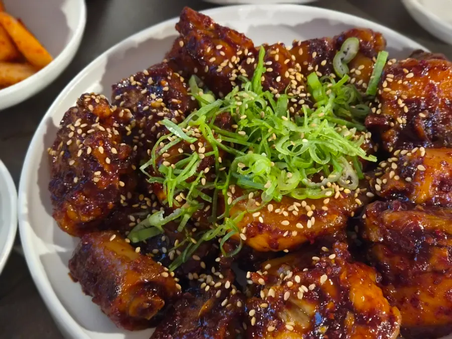 안옥 한식 상차림 가로 컷