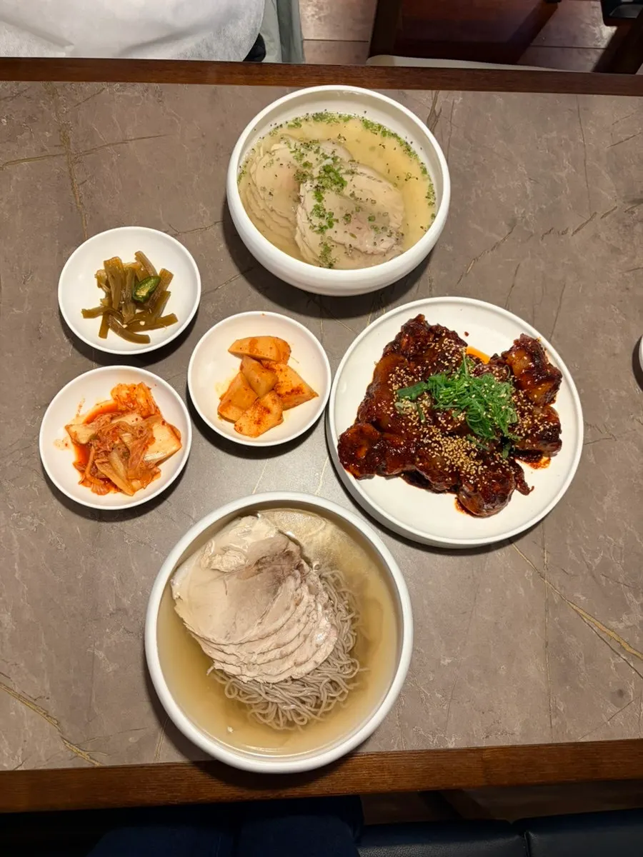 Table set with the pork tail jjim