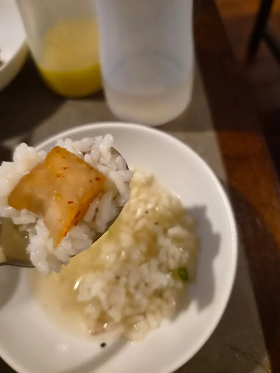 A spoonful of clear gomtang