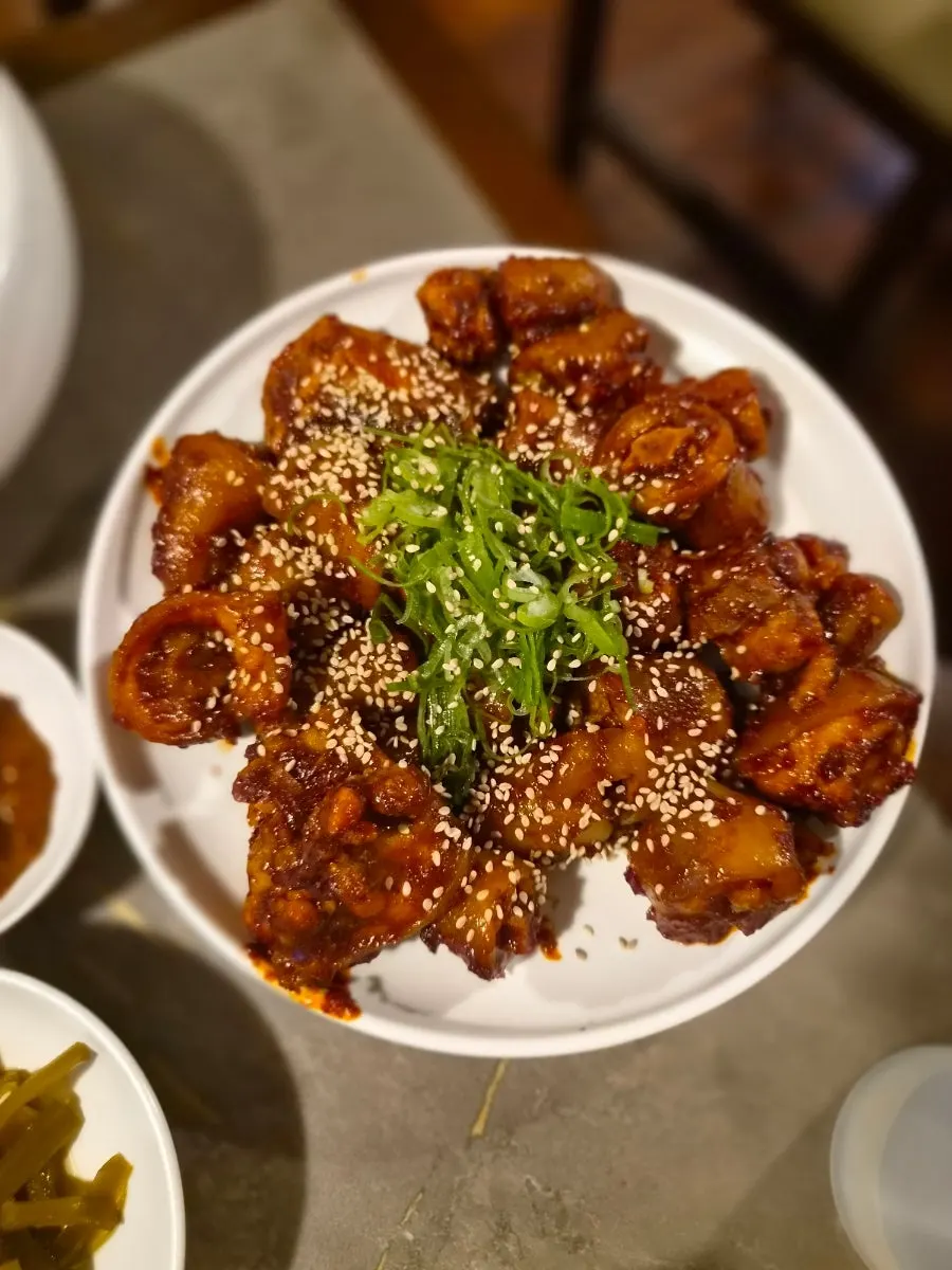 Anok's spicy-seasoned braised pork tail