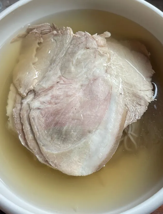 쫄깃한 돼지꼬리찜 클로즈업