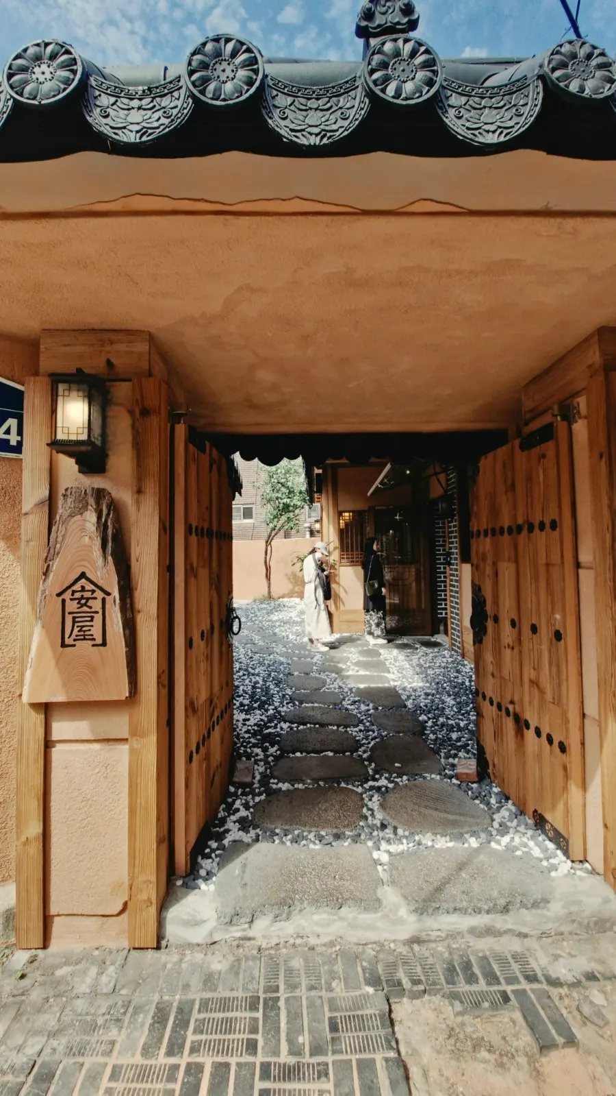 Old-fashioned interior at the entrance of Anok