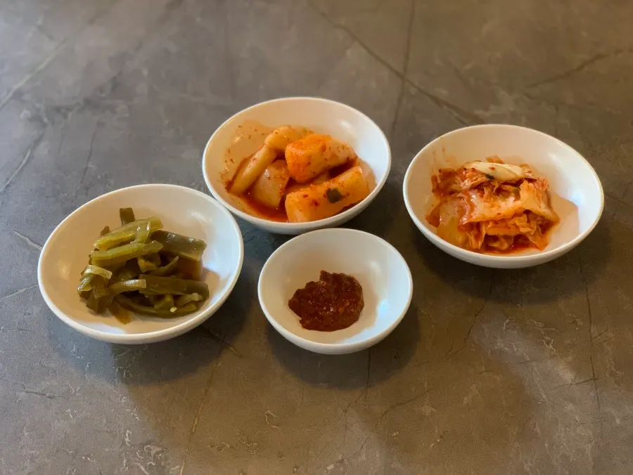 안옥 밑반찬 한 상