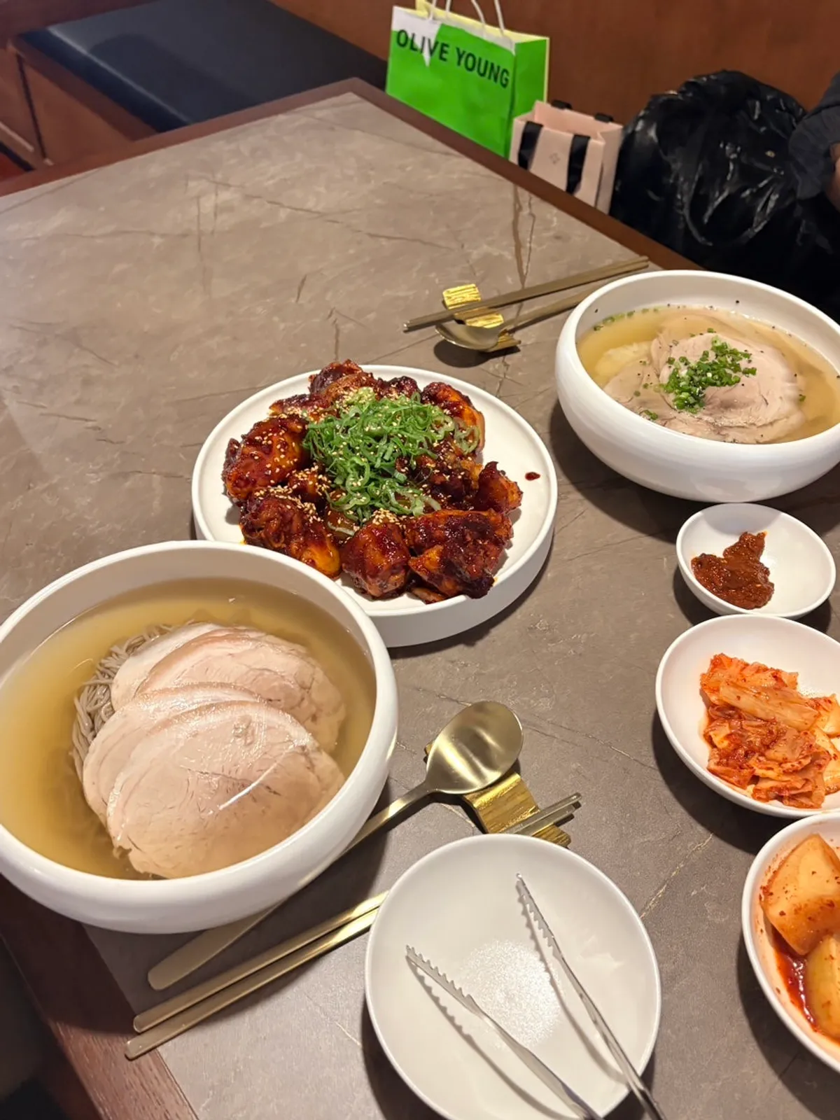 Anok's serene hanok space