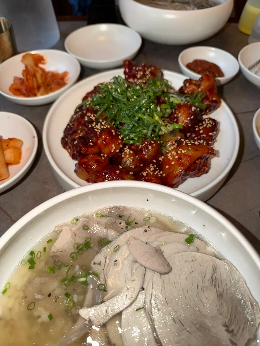 Main image of Anok, a Korean restaurant in Hongdae