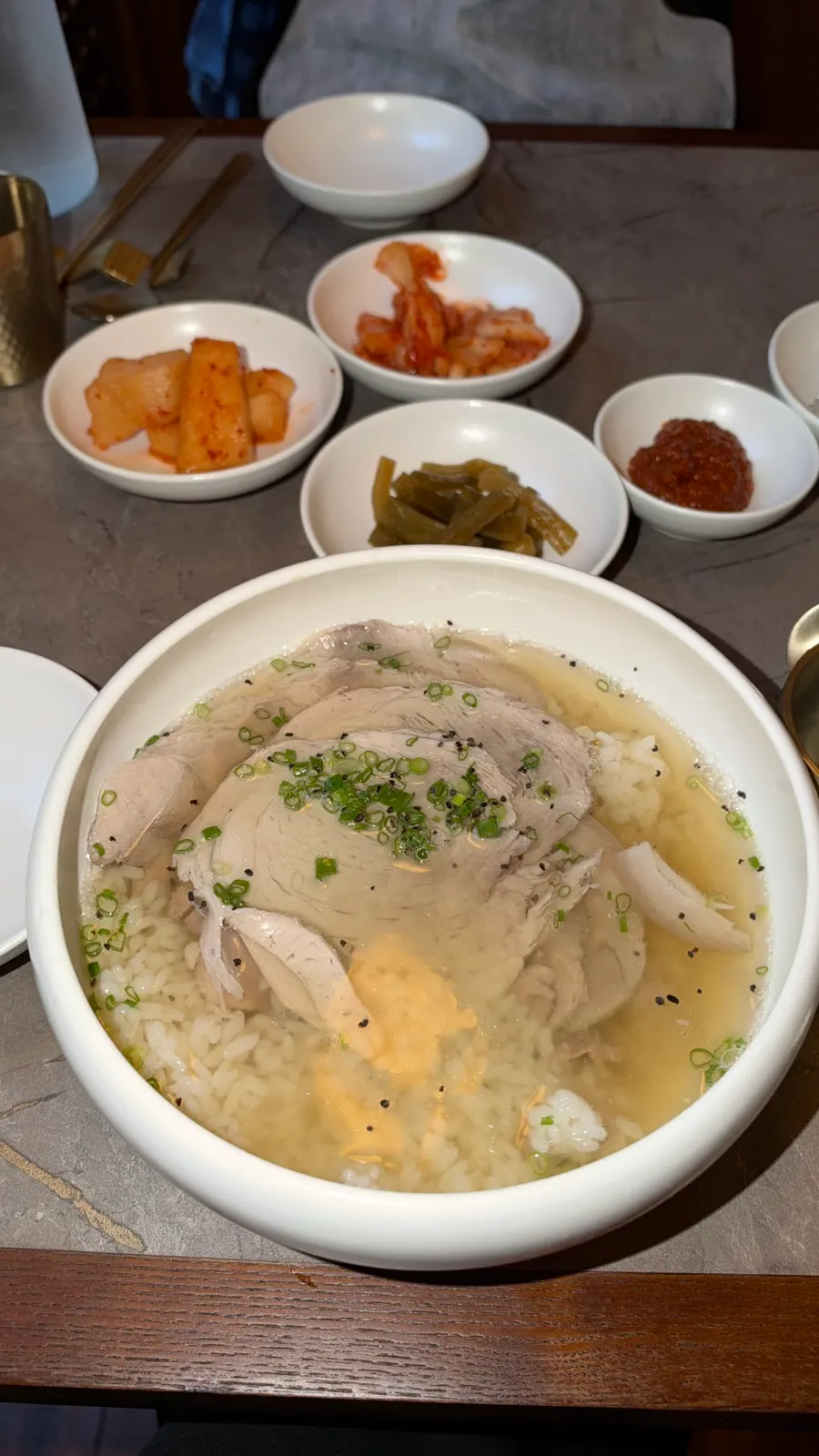 A bowl of Anok's pork gomtang