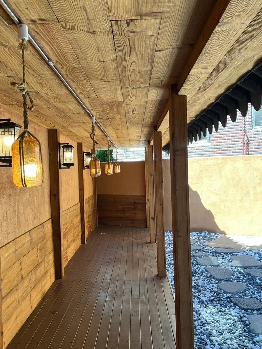 Anok's exterior in the alley off Hongdae's main street