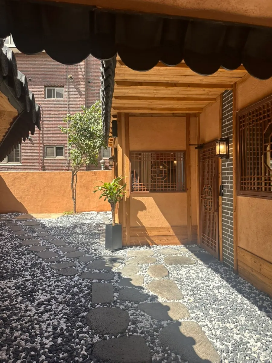 Hanok-style exterior at the entrance of Anok