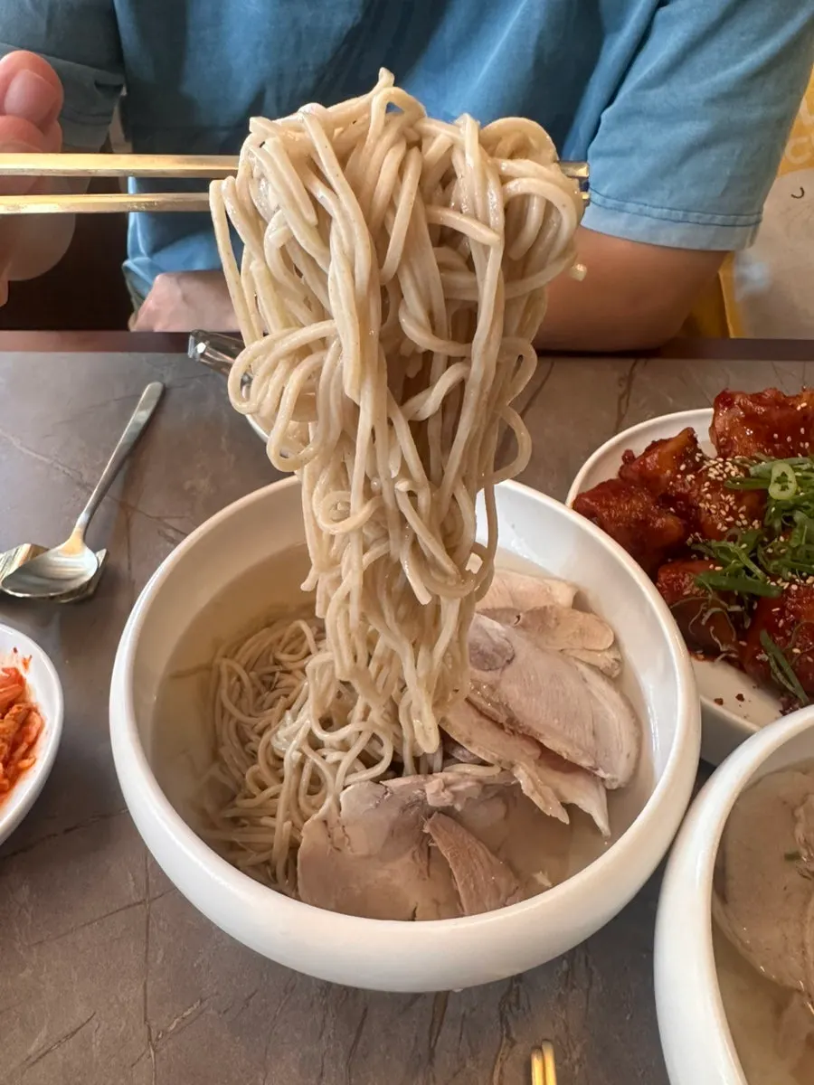 Anok's Pyongyang naengmyeon with clear broth