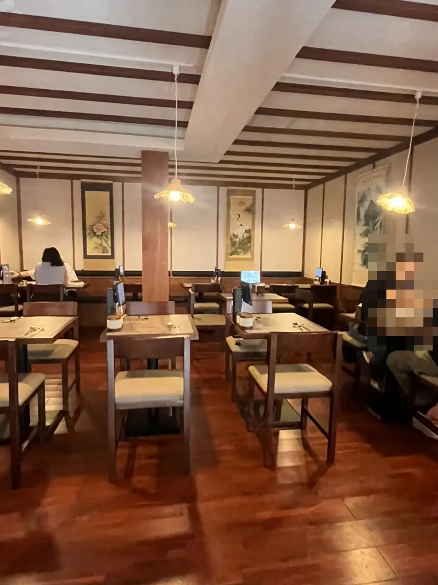 Anok's interior seating on a weekend at noon