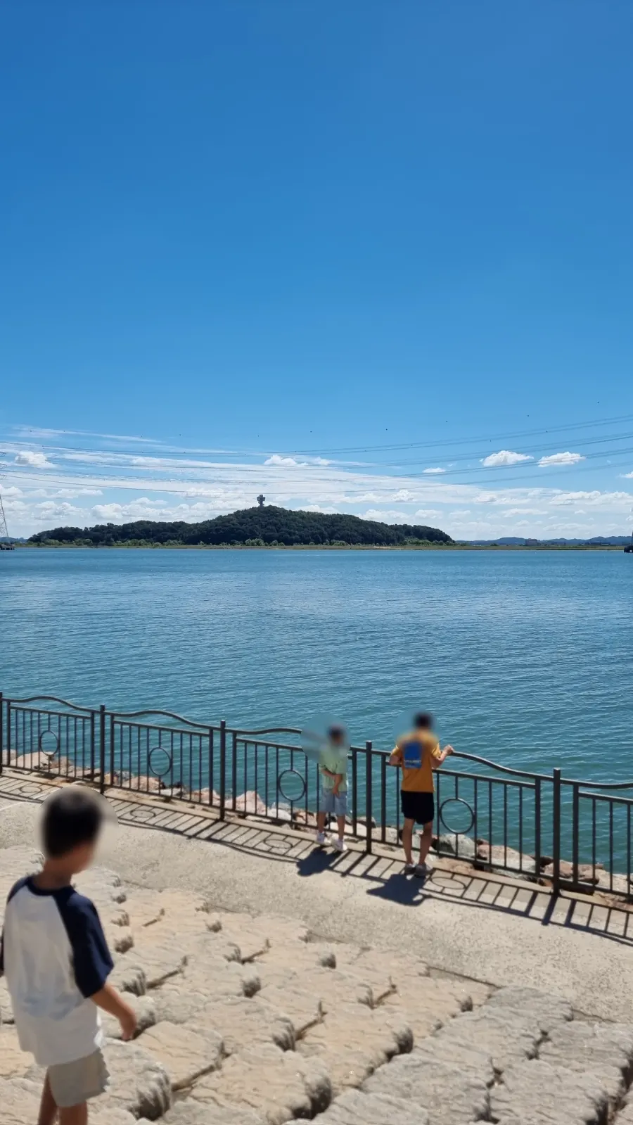 반달섬 주변 주말 나들이 풍경