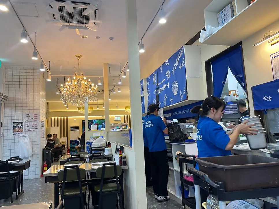 Live-fish tanks at the restaurant entrance