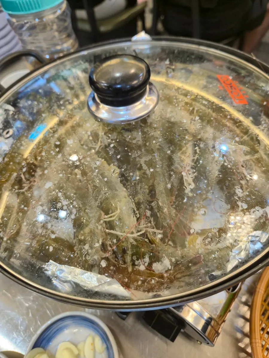 1 kg of salt-grilled fresh shrimp