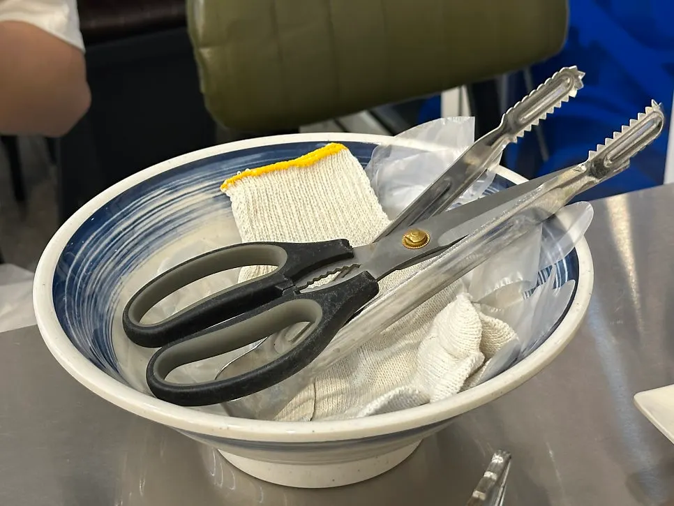 Disposable and cotton gloves used for peeling shrimp shells