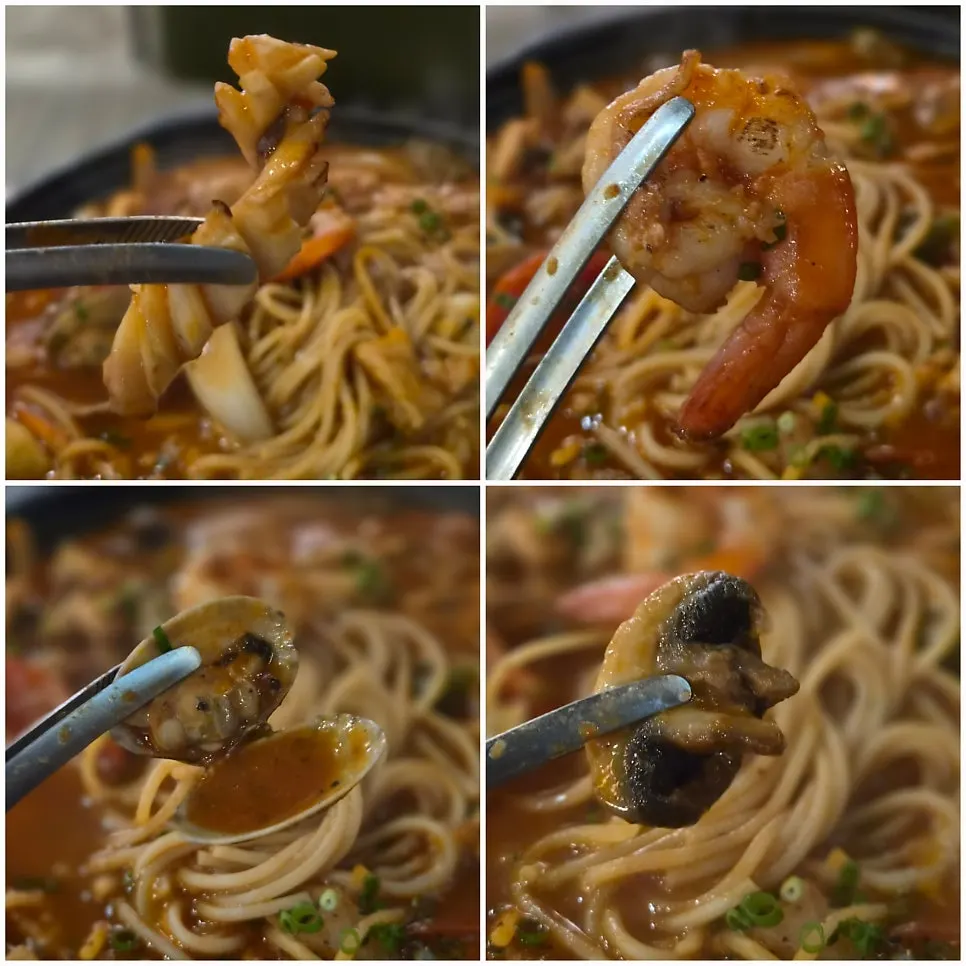 Tomato jjamppong pasta with a burner