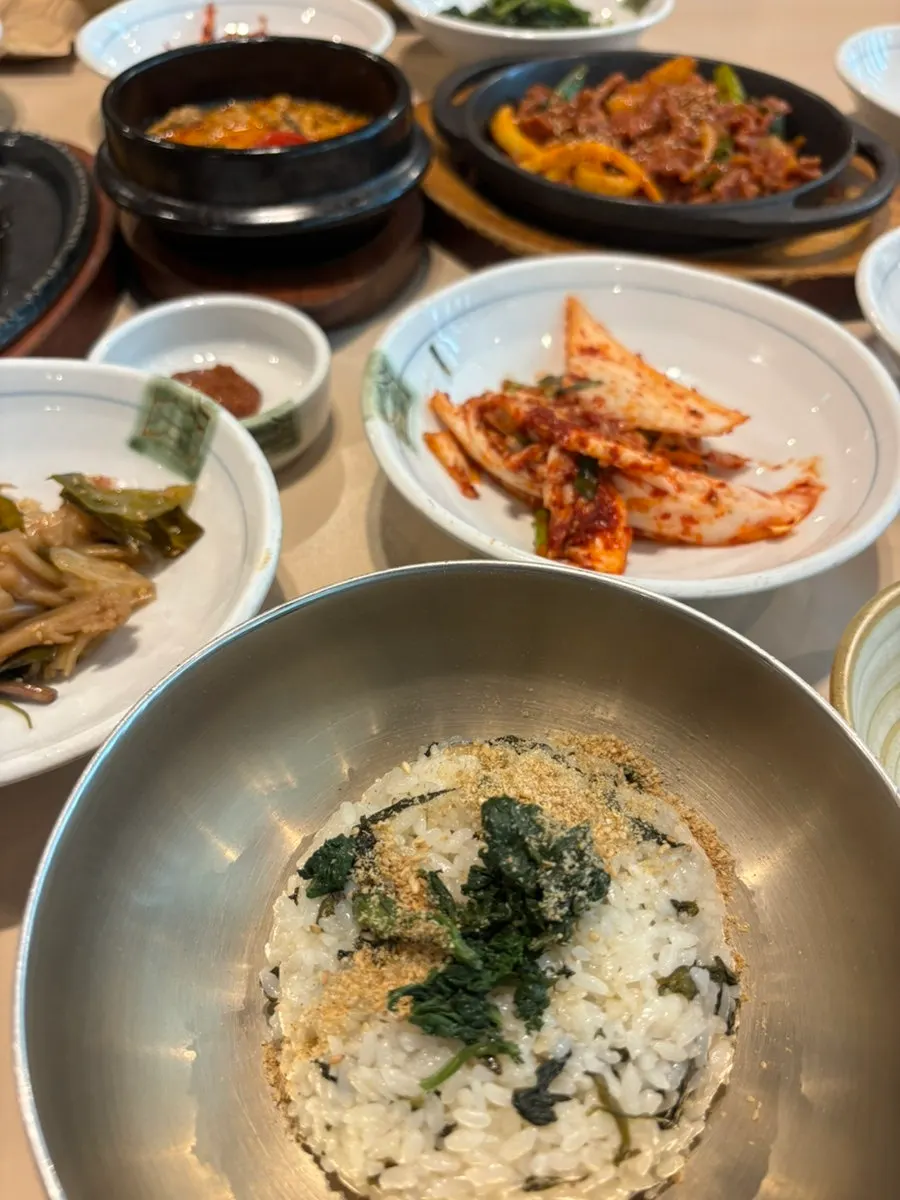 매장에 마련된 셀프바 코너