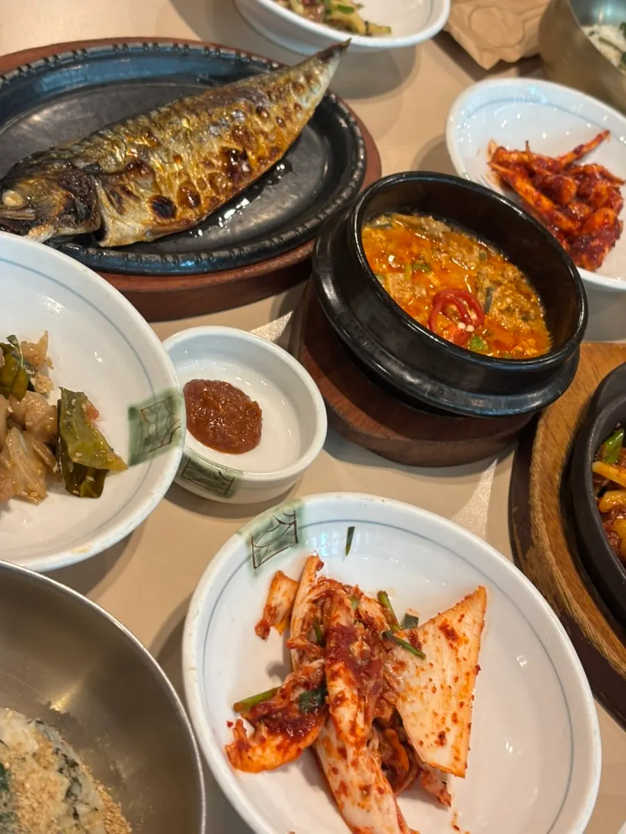 조용한 식사가 가능한 룸 공간