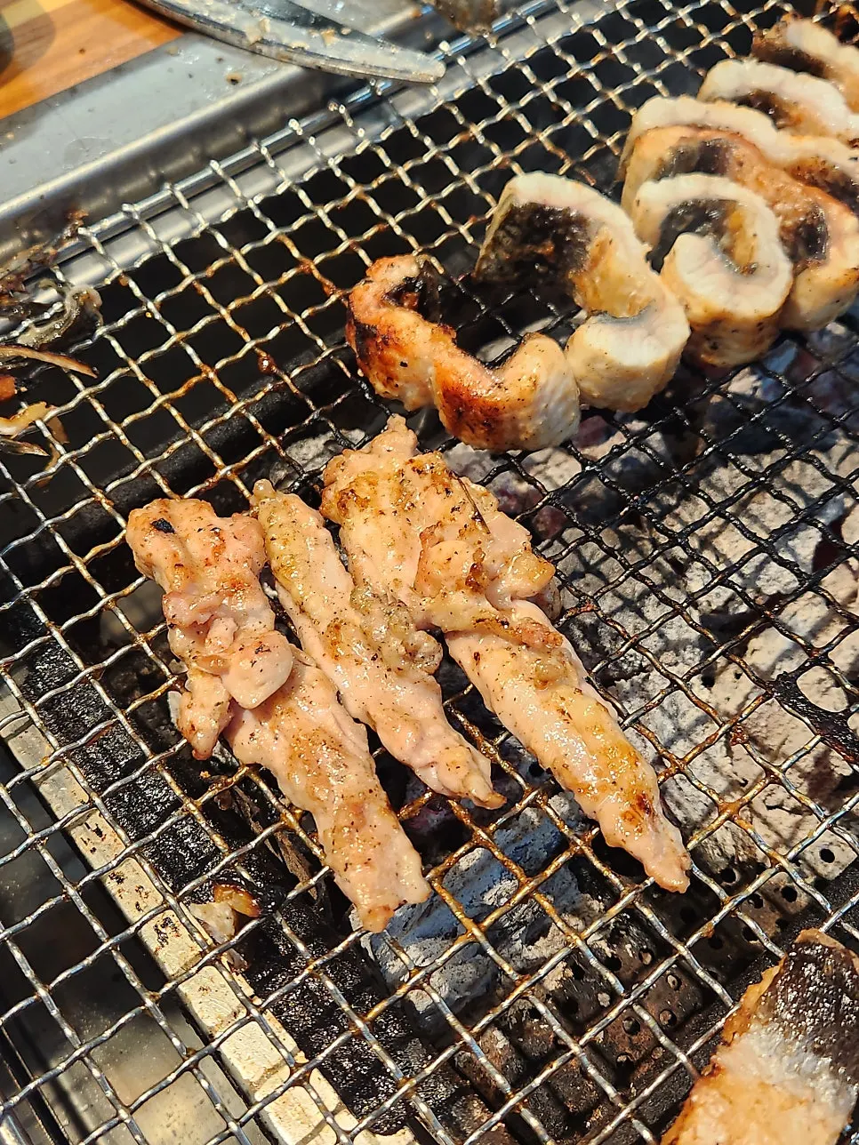 Pork belly and chicken thigh cooking