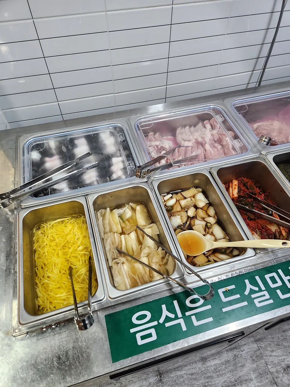 Side dishes at the self-serve corner