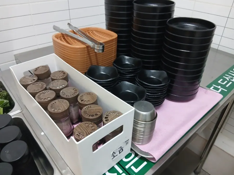 추가로 구워낸 장어와 고기
