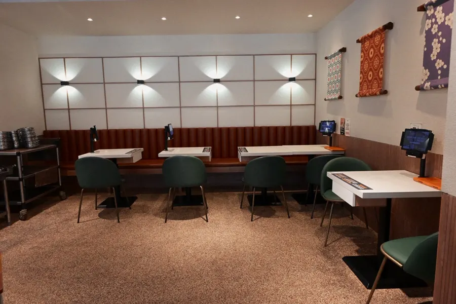 Clean, well-maintained interior at Dongyang Sotbap