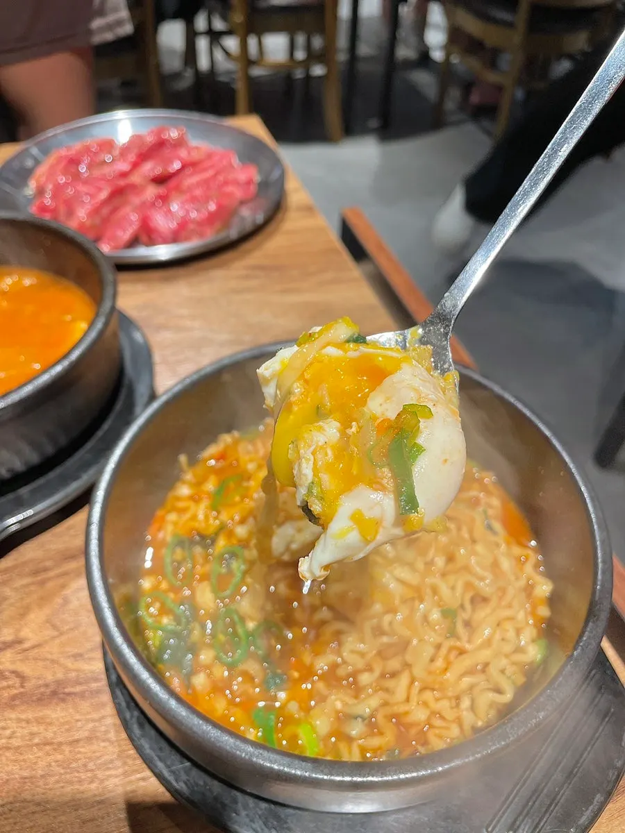 진짬뽕 뚝배기 라면 사진