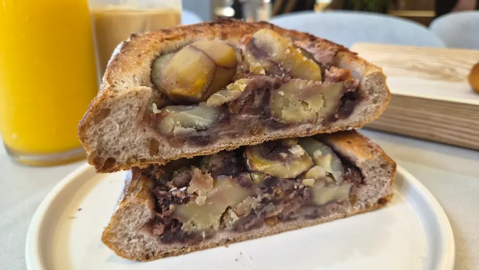 Maron campagne topped with chestnuts