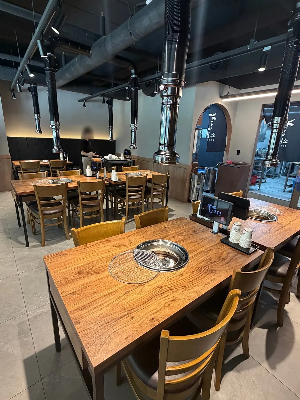 Inside Yangsimso Ansan Gojan Branch