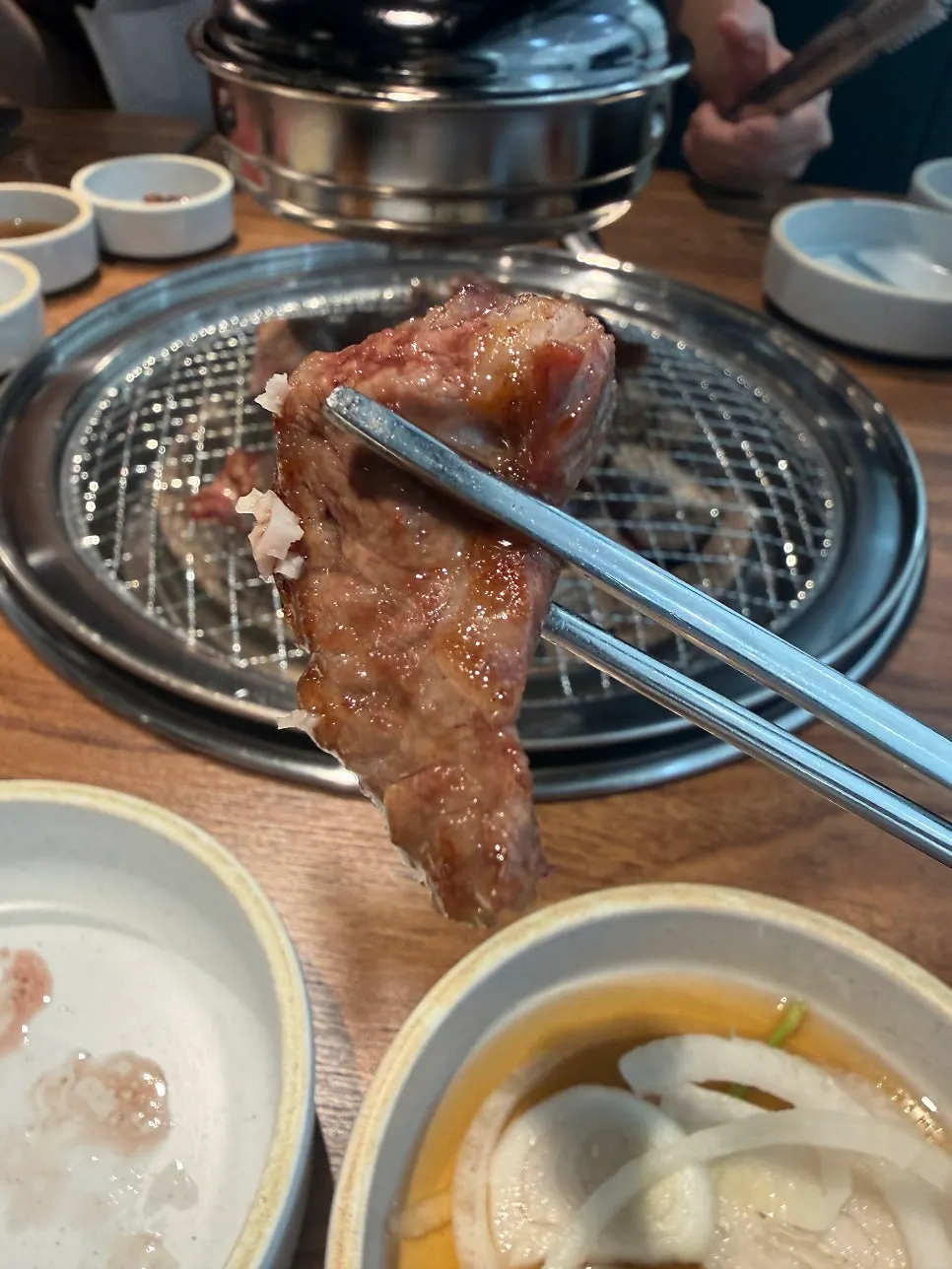 Set-menu yukhoe and doenjang-jjigae