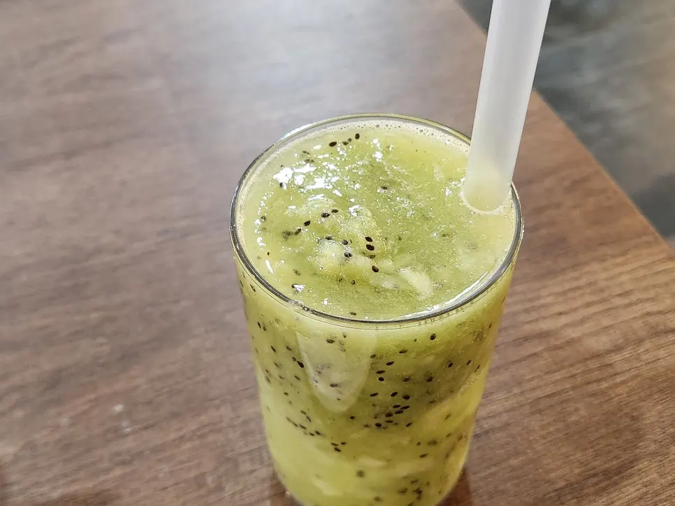 Kiwi juice made with fresh kiwi