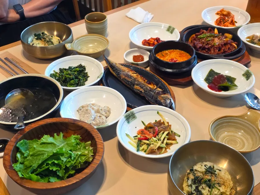 Signature Korean set meal at Yeongwolae Gondre Ansan Branch