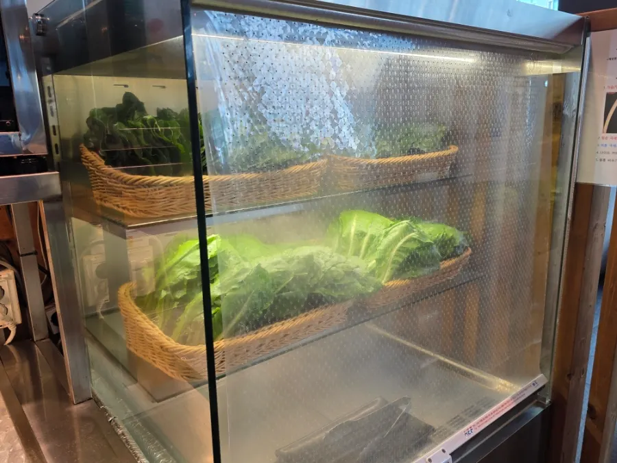 Self-service bar with wrap vegetables and side dishes